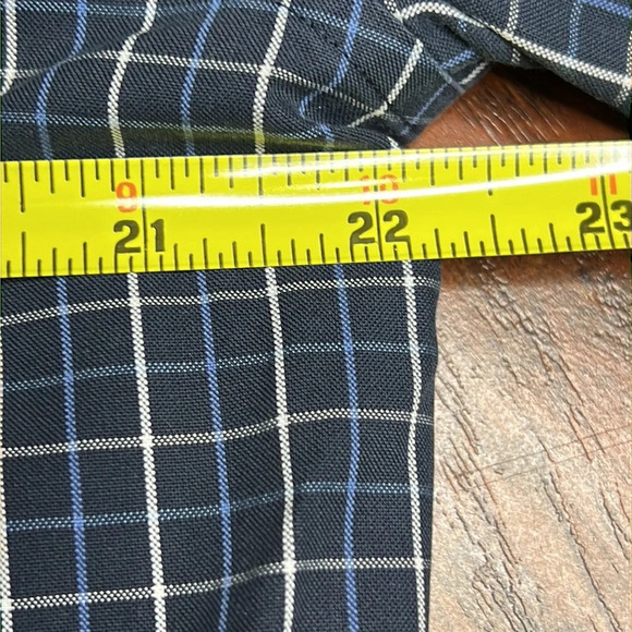 Eddie Bauer Men's Wrinkle Free Blue Plaid Button Down Classic Casual Shirt - Picture 4 of 7